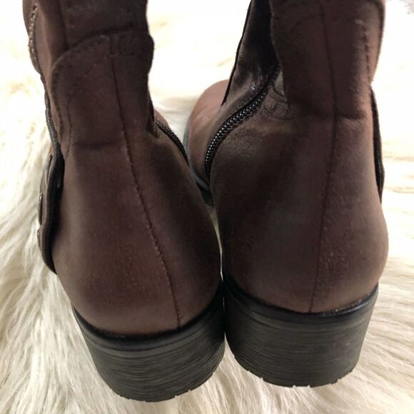 BareTraps Brown Oria Riding Boot - Picture 8 of 10